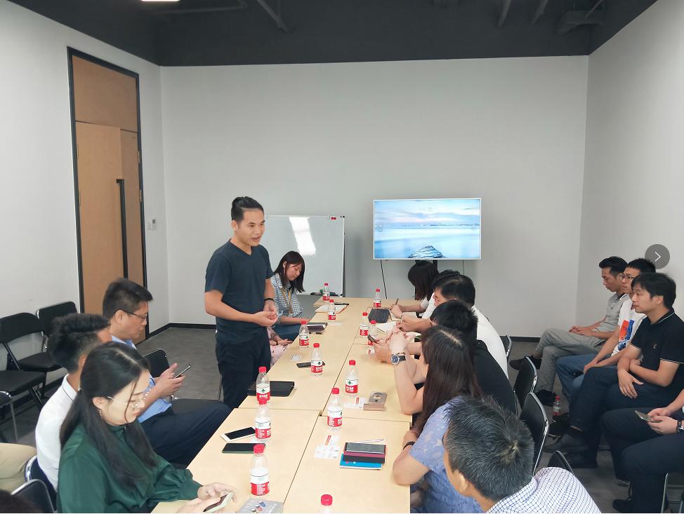 〖协会动态〗惠州市跨境电子商务行业协会赴潼湖科技小镇大卖家优米未科技交流活动                 (图4)