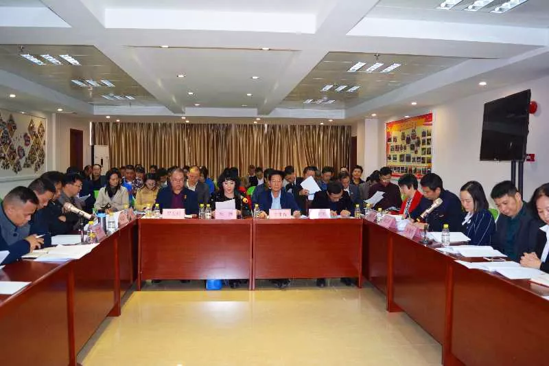  2017年度社会组织党组织书记述职评议会召开，协会党支部书记、秘书长龚平现场述职 (图5)