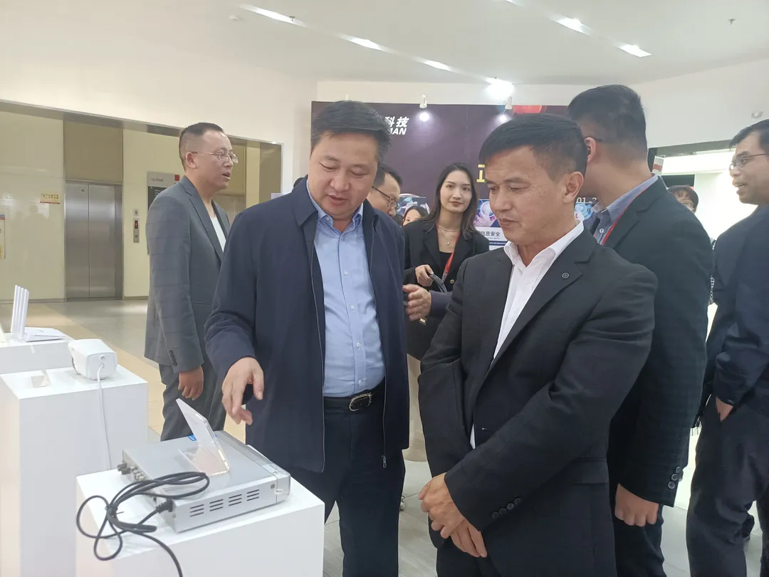  惠州市跨境电商行业协会第二届第二次理事会议顺利召开！ (图20)